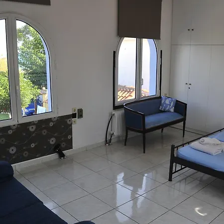 Sunrise House * Volos